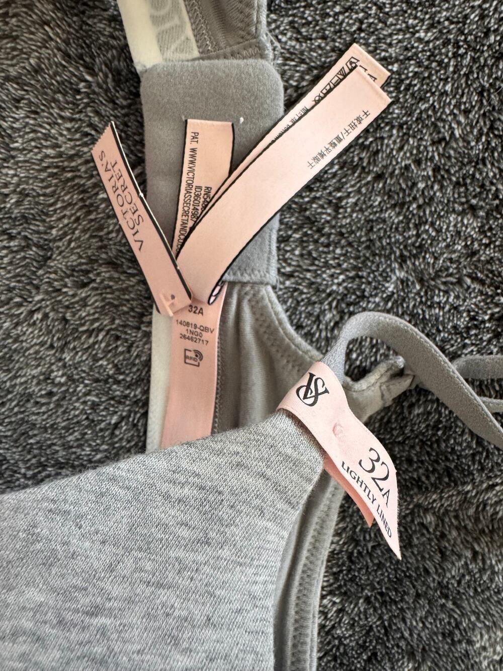 Victoria's Secret | NWT Lightly Lined Wireless Bra in Grey Heatehr size 32A